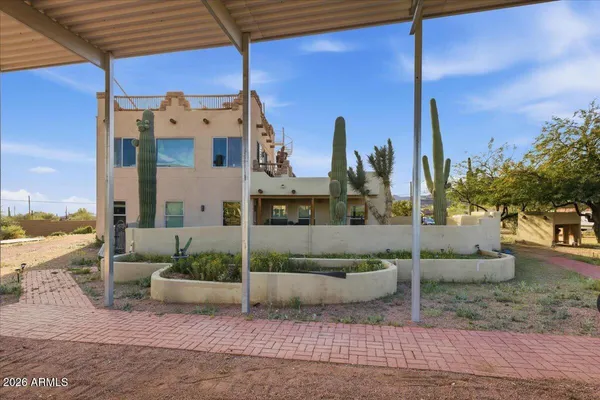 $999,999 | 825 East Moon Vista Street, Apache Junction, AZ 85119