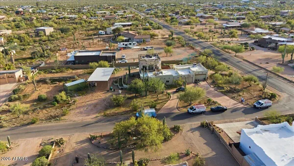 $999,999 | 825 East Moon Vista Street, Apache Junction, AZ 85119