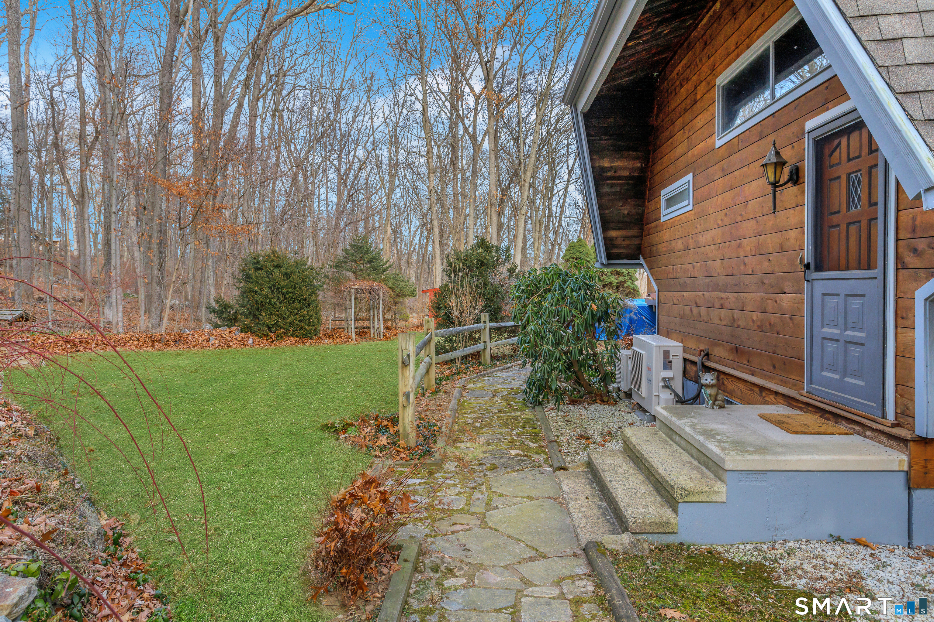 3 Serenity Lane Sandy Hook, CT 06482 - Photo 4 of 33