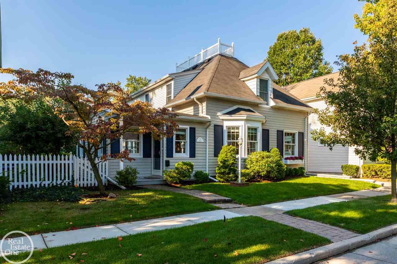 75 Muir Road Grosse Pointe Farms, MI 48236 - Photo 2 of 30
