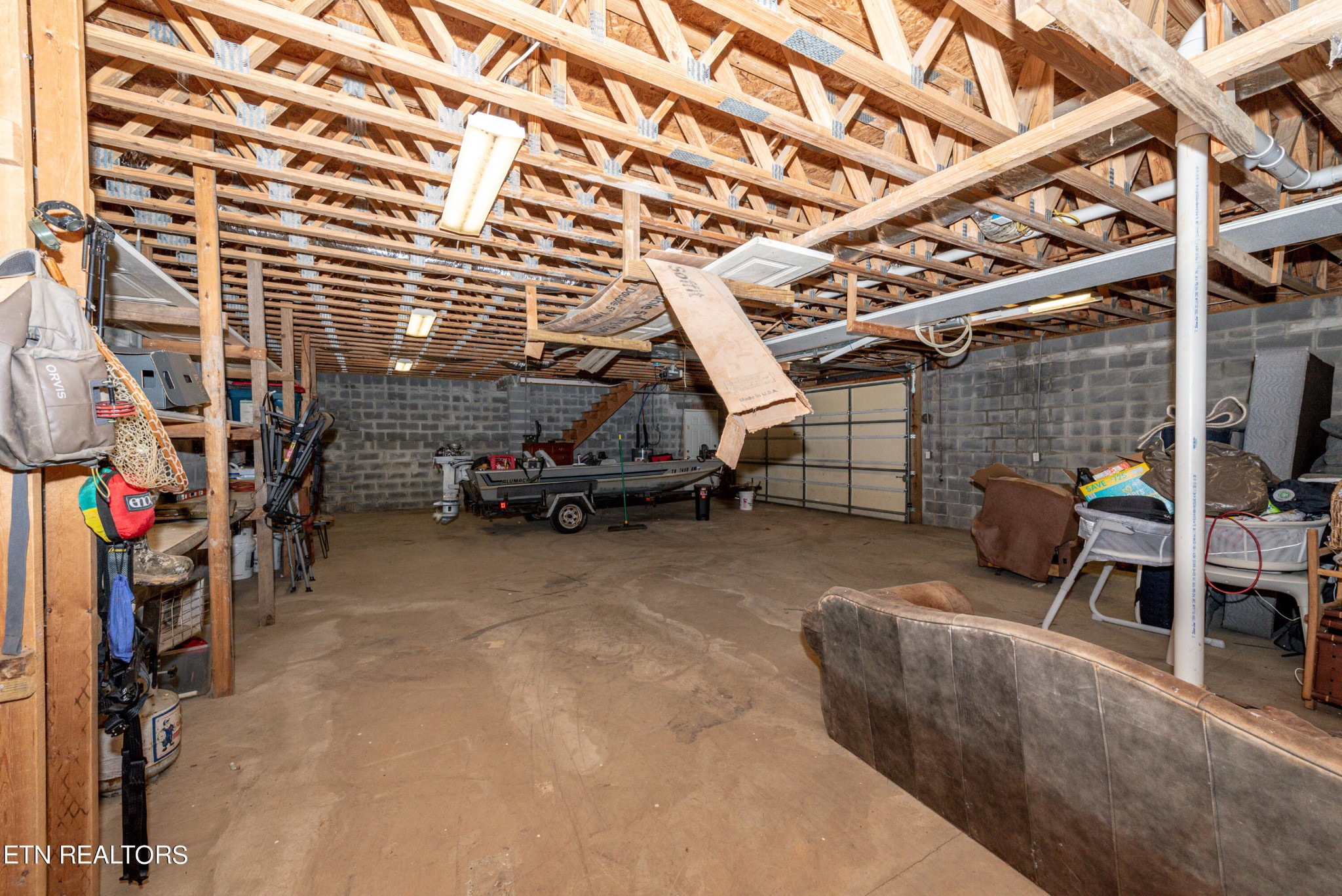 3001 Brooks Road Greenback, TN 37742 - Photo 34 of 41 Gallery Image 34