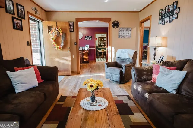 $225,000 | 205 Mathews Street, Barnesville, GA 30204