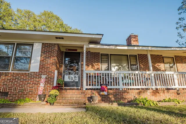 $225,000 | 205 Mathews Street, Barnesville, GA 30204