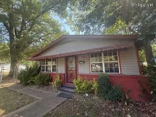 $39,900 | 611 3rd Avenue North, Greenwood, MS 38930