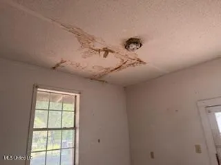 $39,900 | 611 3rd Avenue North, Greenwood, MS 38930