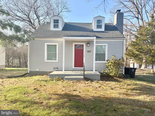 $2,150 | 1517 Rollins Avenue, Capitol Heights, MD 20743