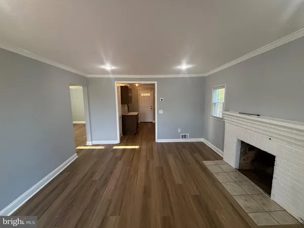 $2,150 | 1517 Rollins Avenue, Capitol Heights, MD 20743