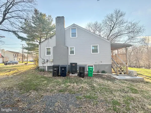 $2,150 | 1517 Rollins Avenue, Capitol Heights, MD 20743