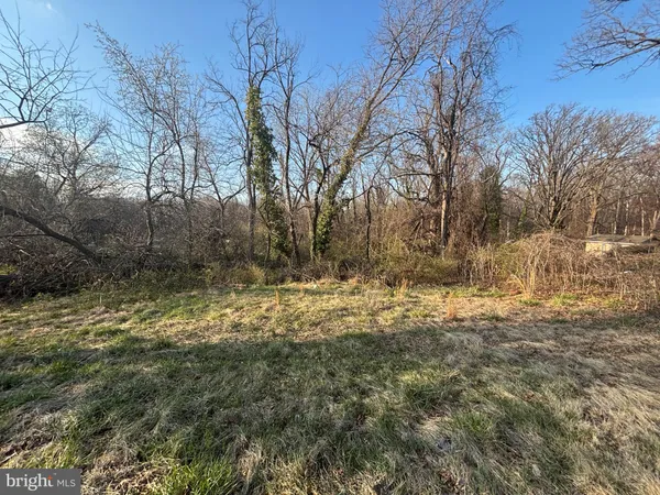 $2,150 | 1517 Rollins Avenue, Capitol Heights, MD 20743