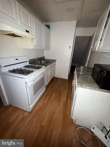 $2,000 | 1316 Edgewood Avenue, Trenton, NJ 08618