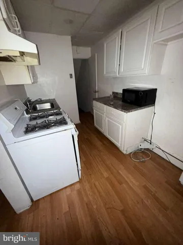 $2,000 | 1316 Edgewood Avenue, Trenton, NJ 08618