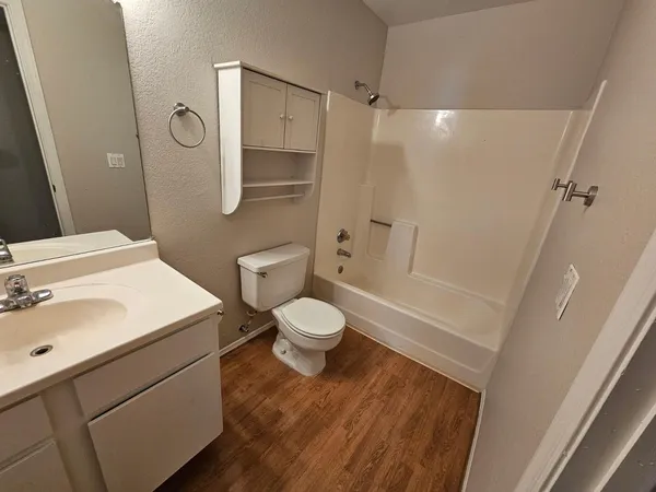 $1,350 | 1336 East Mountain View Road, Unit 204, Phoenix, AZ 85020