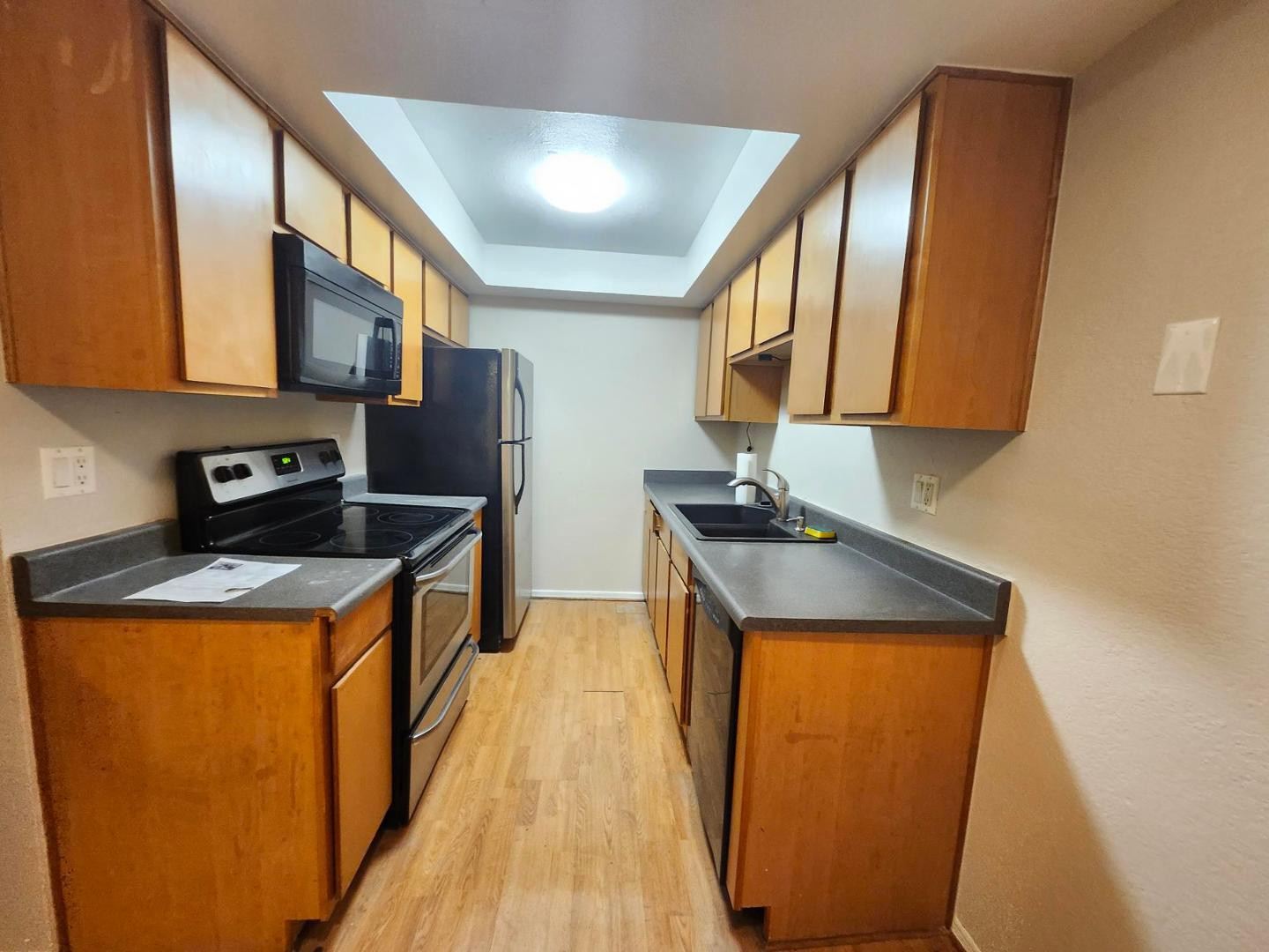 1336 East Mountain View Road, Unit 204 Phoenix, AZ 85020 - Photo 4 of 16 Photo #4