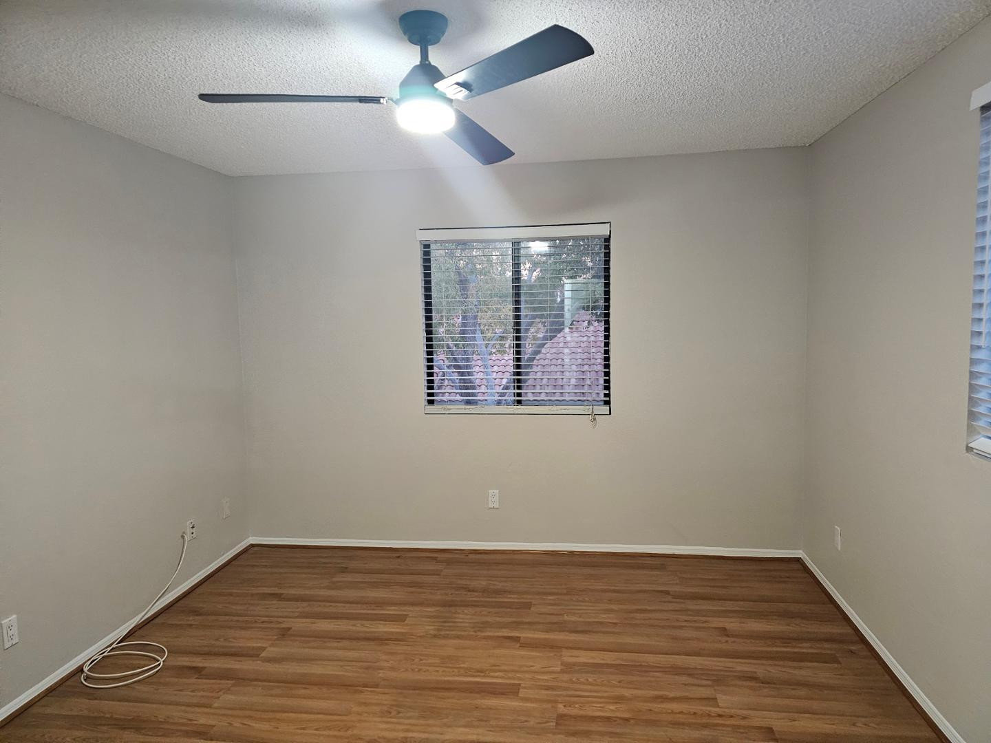 1336 East Mountain View Road, Unit 204 Phoenix, AZ 85020 - Photo 9 of 16 Photo #9