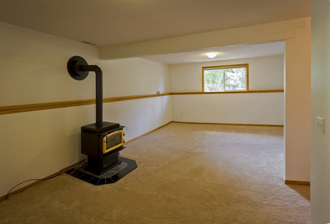 12920 West Shore Road Nine Mile Falls, WA 99026 - Photo 12 of 20 Gallery Image 12