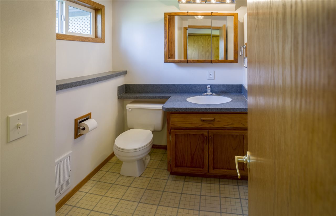 12920 West Shore Road Nine Mile Falls, WA 99026 - Photo 15 of 20 Gallery Image 15