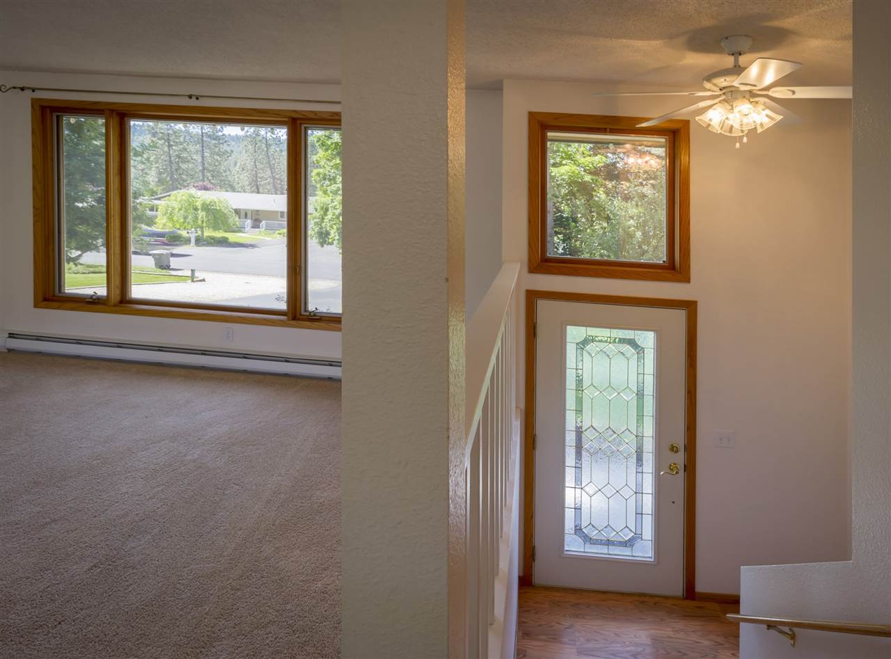 12920 West Shore Road Nine Mile Falls, WA 99026 - Photo 4 of 20 Gallery Image 4