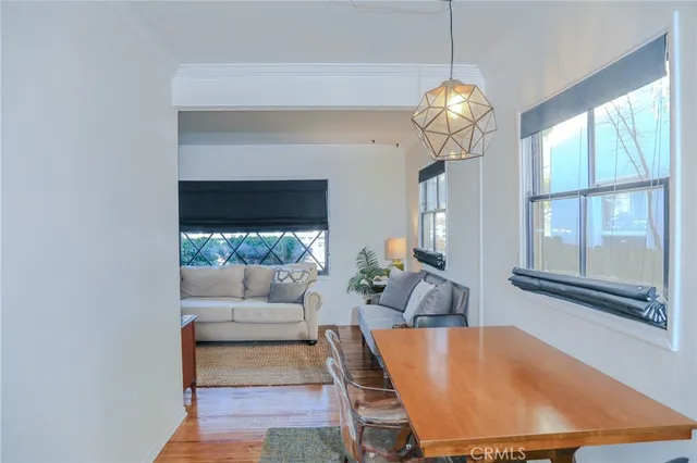 $3,300 | 2206 West Chandler Boulevard, Burbank, CA 91506