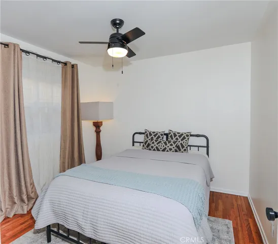 $3,300 | 2206 West Chandler Boulevard, Burbank, CA 91506