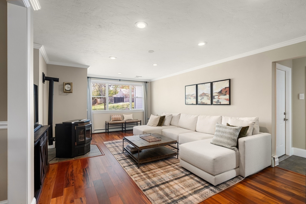 10 Appleton Road Natick, MA 01760 - Photo 16 of 38 Gallery Image 16