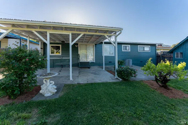$415,000 | 1803 South Dora Street, Ukiah, CA 95482