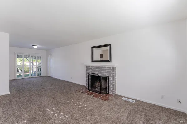 $415,000 | 1803 South Dora Street, Ukiah, CA 95482