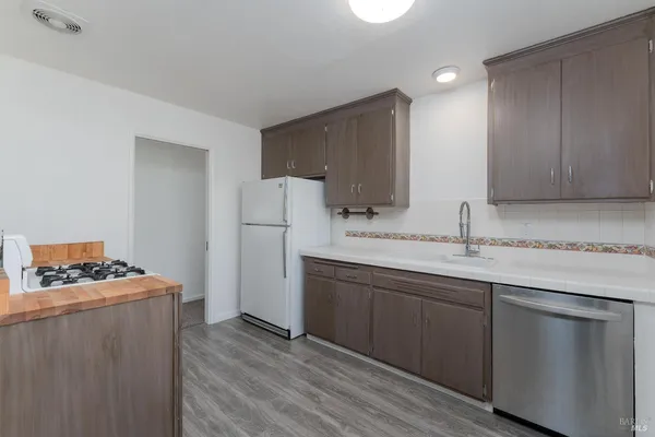 $415,000 | 1803 South Dora Street, Ukiah, CA 95482