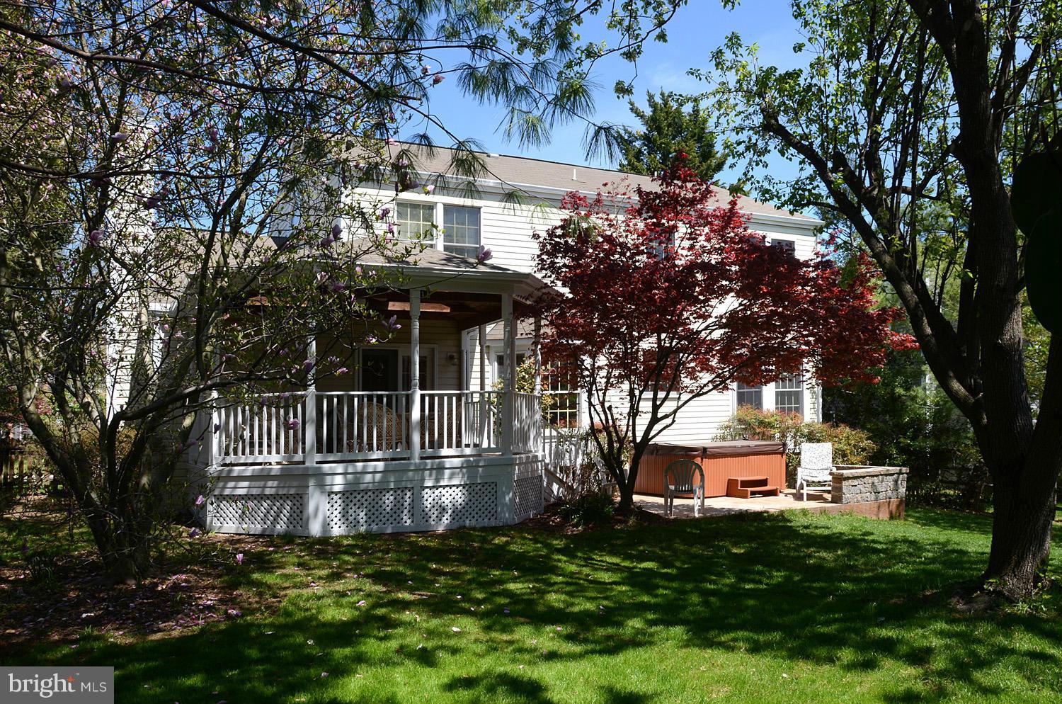 12571 Rock Ridge Road Herndon, VA 20170 - Photo 24 of 27 Exterior (Rear)