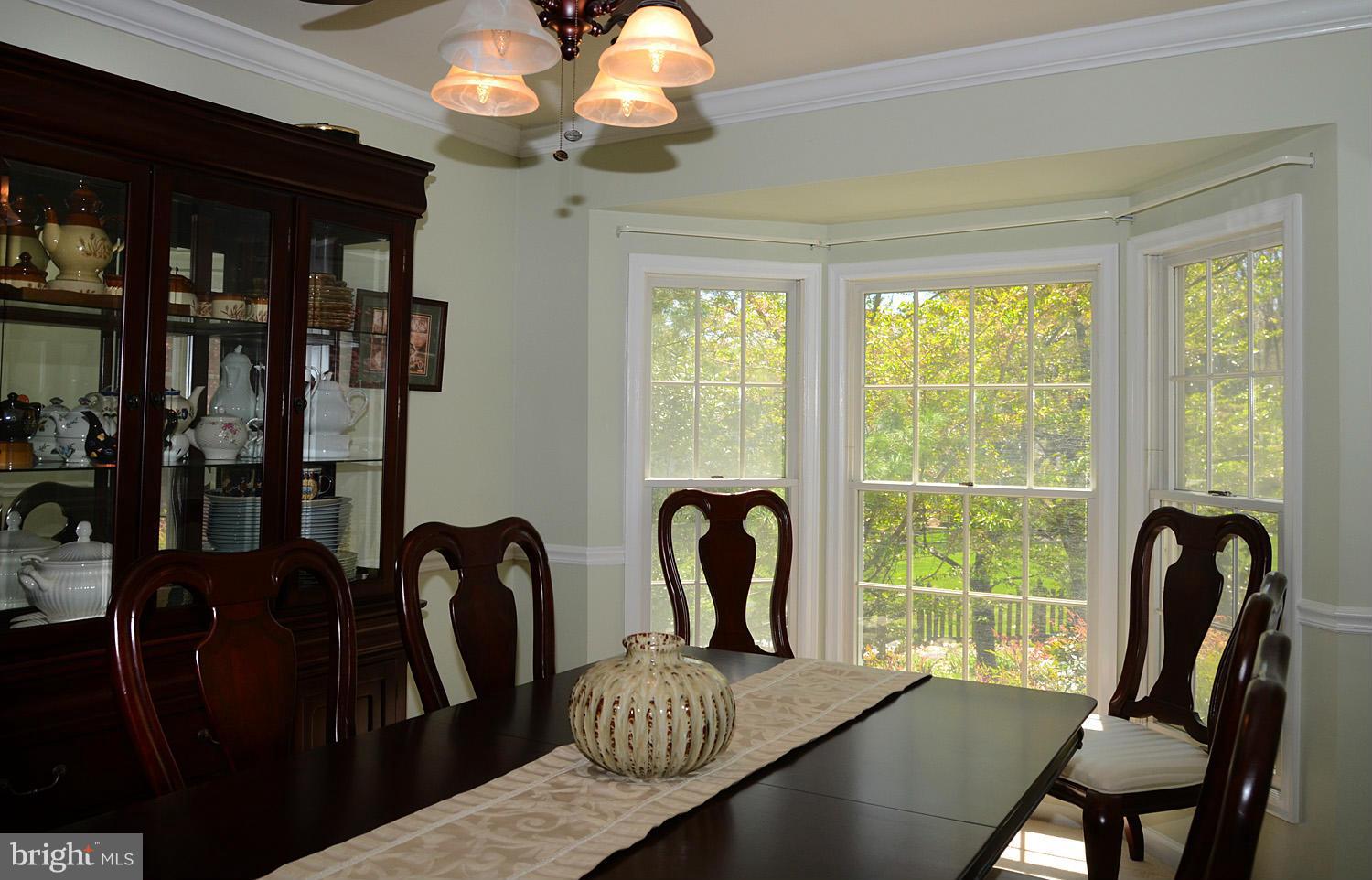 12571 Rock Ridge Road Herndon, VA 20170 - Photo 5 of 27 Dining Room