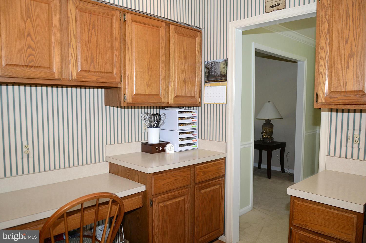 12571 Rock Ridge Road Herndon, VA 20170 - Photo 9 of 27 Kitchen