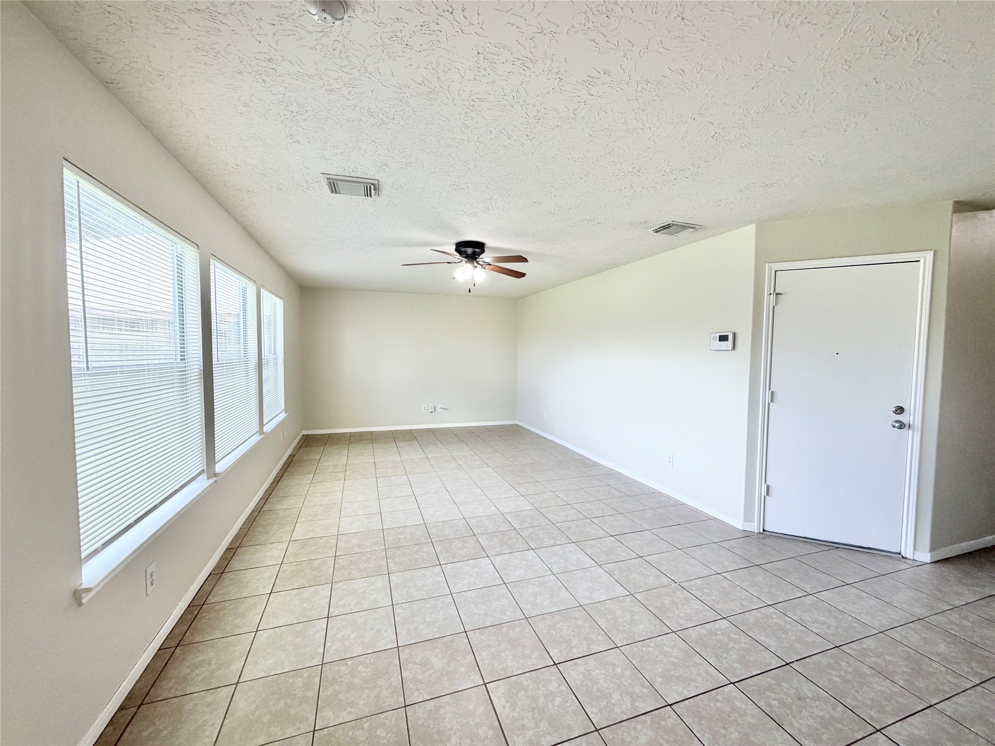 21734 Texian Court Spring, TX 77388 - Photo 10 of 18