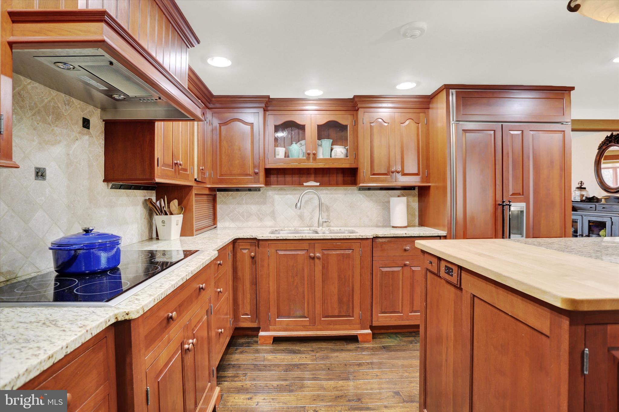 920 Cola Road Middletown, PA 17057 - Photo 57 of 134 Backsplash