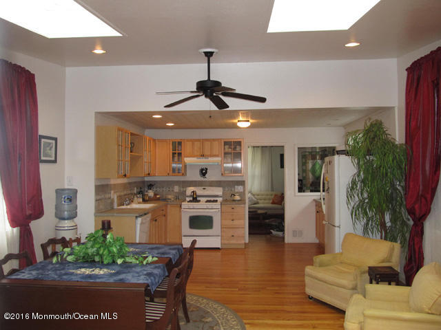 88 Campbell Street Red Bank, NJ 07701 - Photo 4 of 7 greatroom