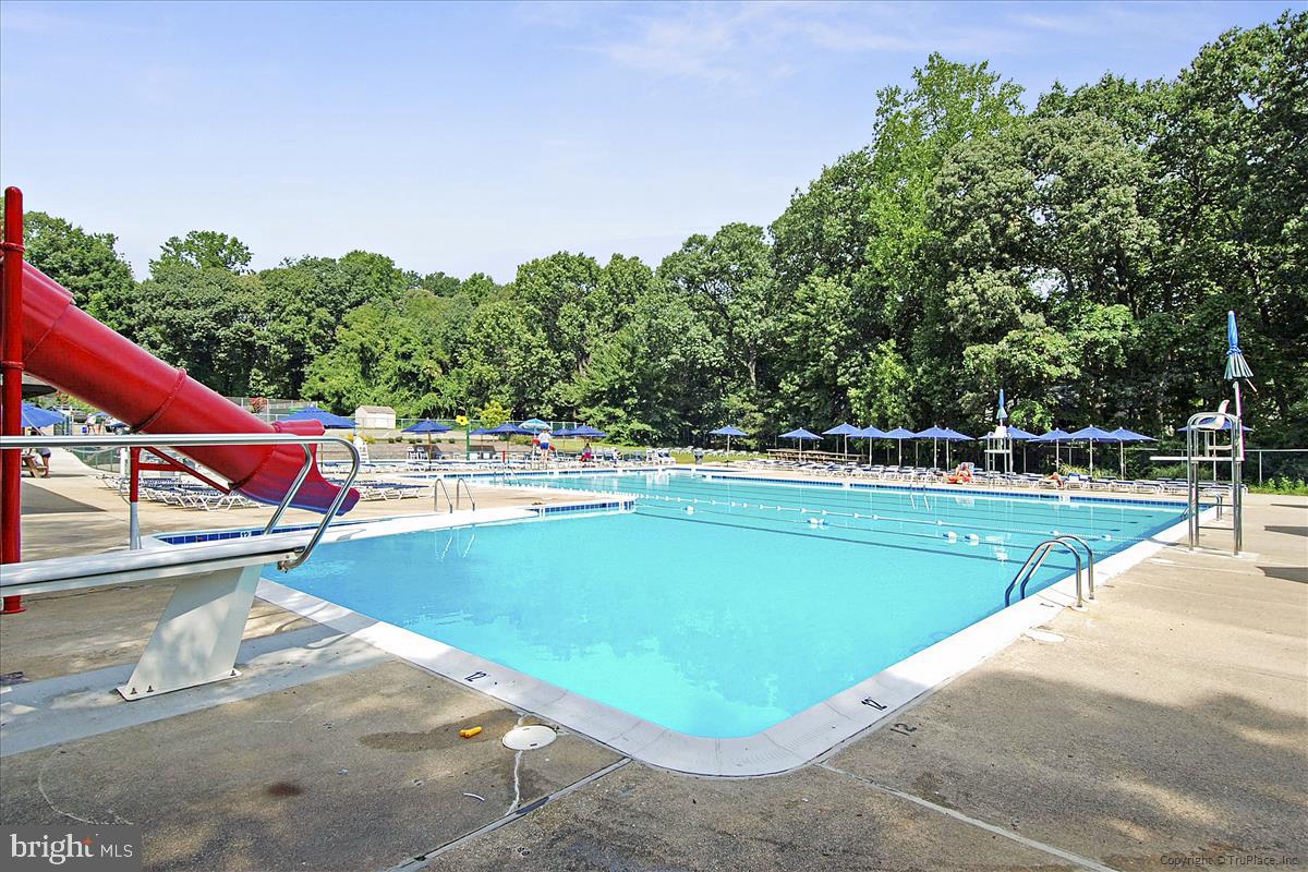 1260 Quaker Ridge Drive Arnold, MD 21012 - Photo 35 of 39 Bay Hills Pool