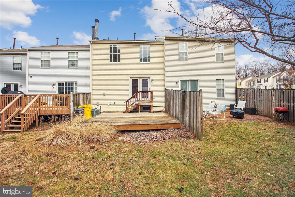 1260 Quaker Ridge Drive Arnold, MD 21012 - Photo 6 of 39 Rear View