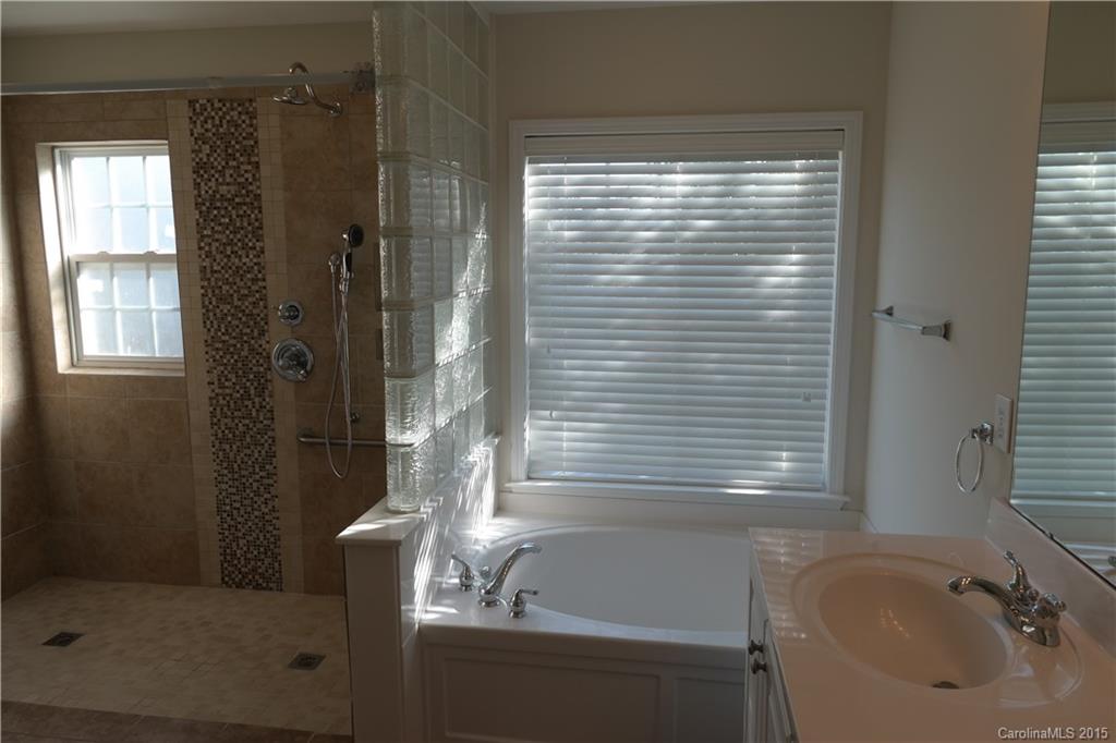 8632 Camberly Road Huntersville, NC 28078 - Photo 11 of 20 Gallery Image 11