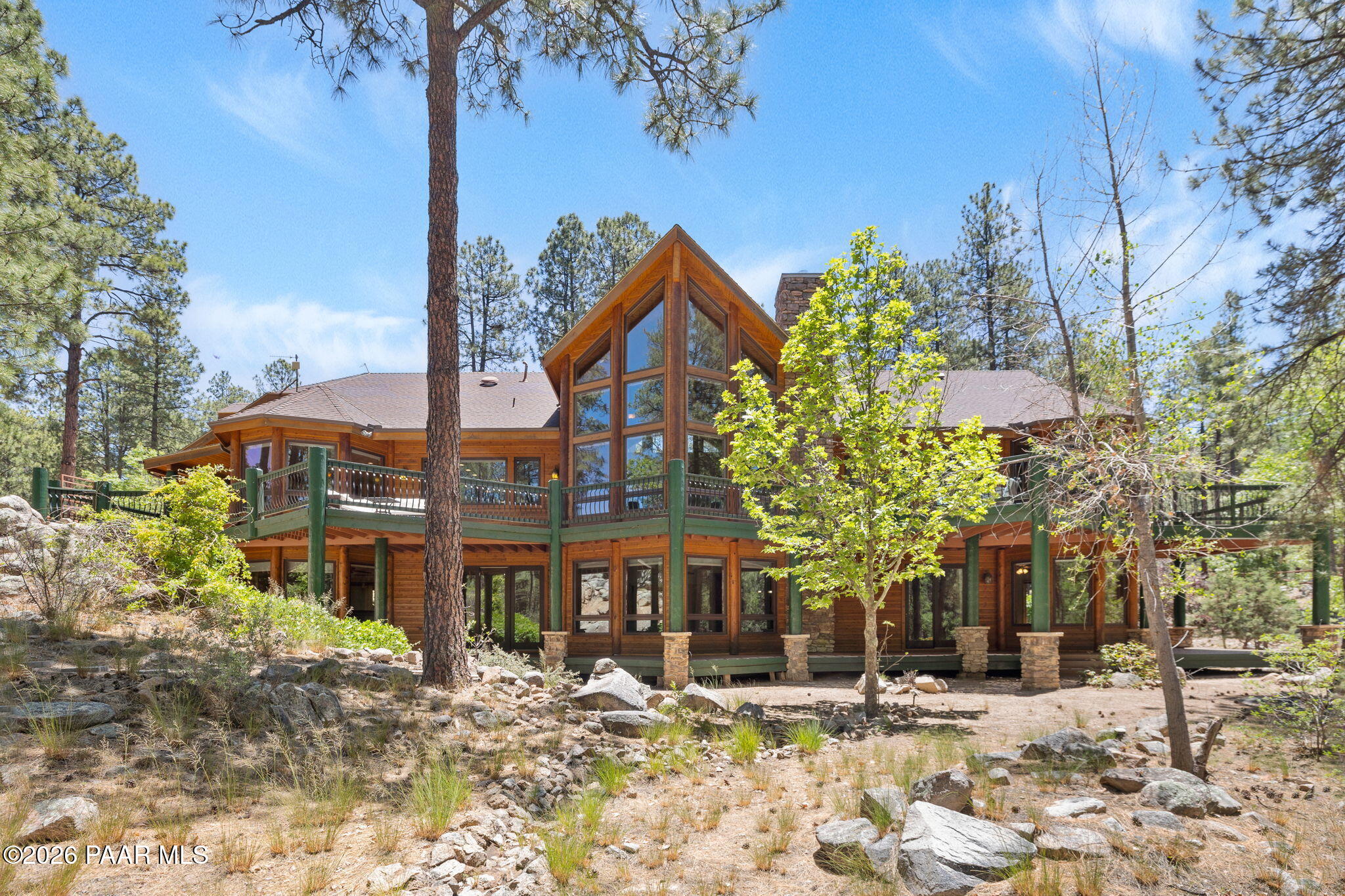 5140 East Charcoal Kiln Road Prescott, AZ 86303 - Photo 105 of 140 a front view of a building with street view