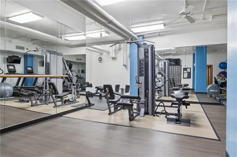 $230,000 | 4545 Wornall Road, Unit 609, Kansas City, MO 64111