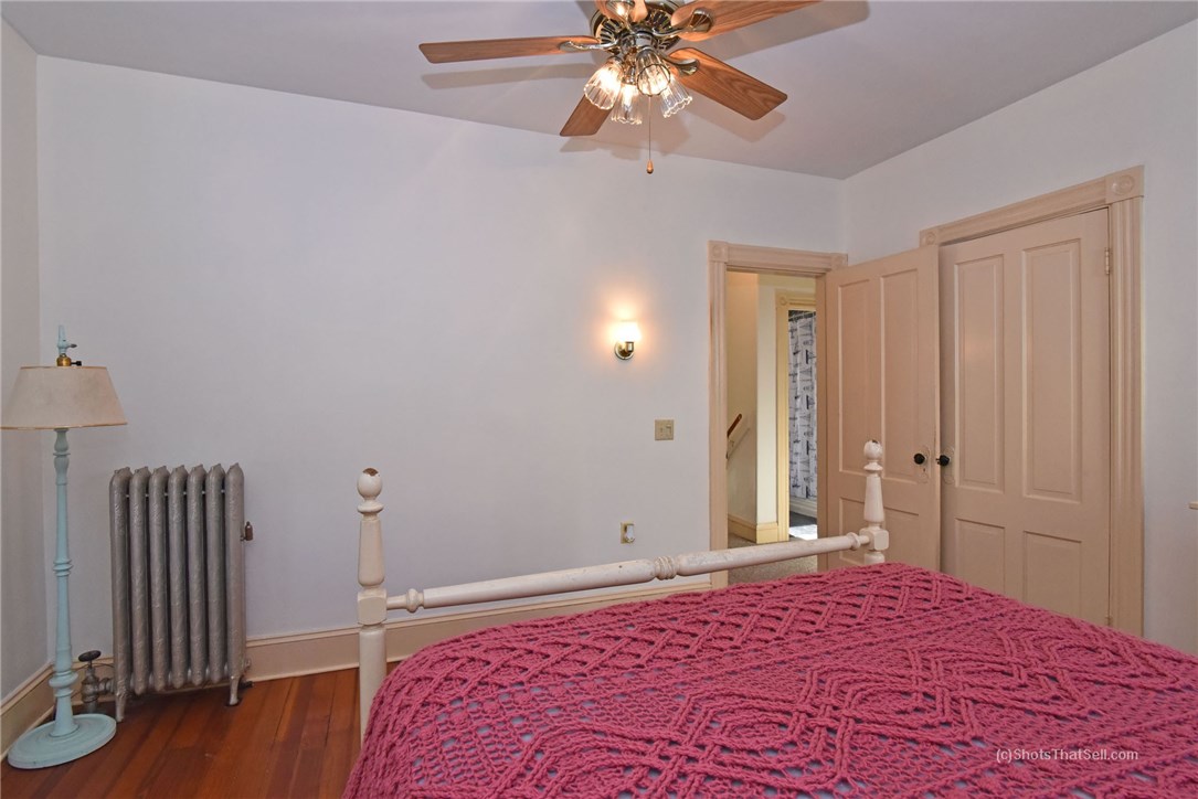 57 Chiswick Road Cranston, RI 02905 - Photo 27 of 40