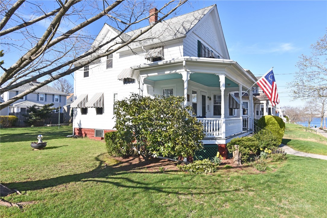 57 Chiswick Road Cranston, RI 02905 - Photo 9 of 40