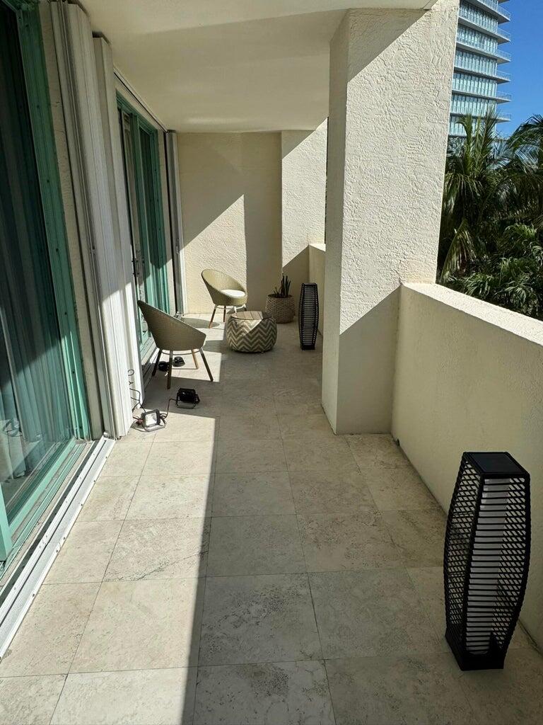 3400 Southwest 27th Avenue, Unit 303 Miami, FL 33133 - Photo 6 of 12 mc10