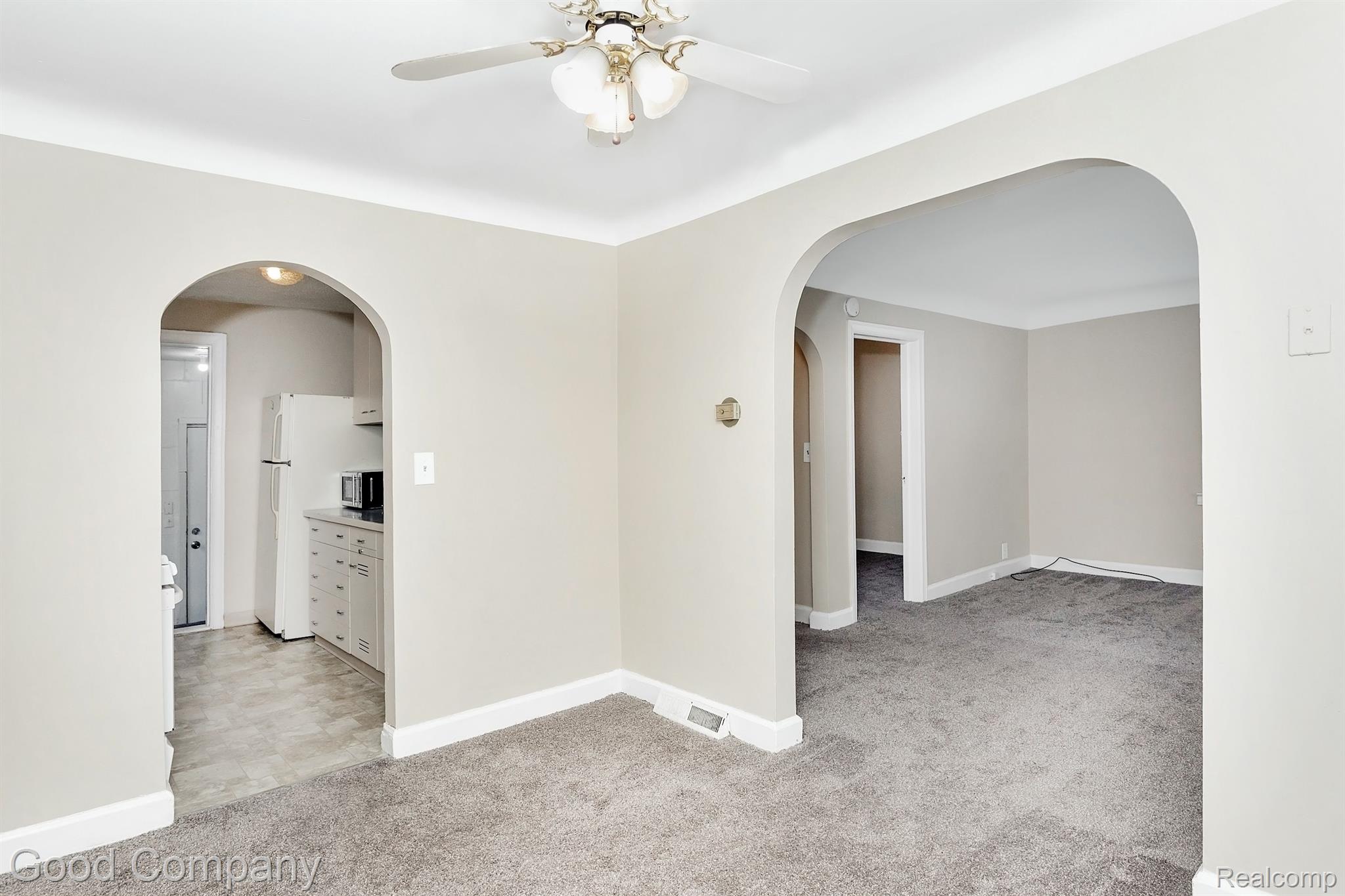 1295 East Auburn Road Rochester, MI 48307 - Photo 8 of 25 Dining room
