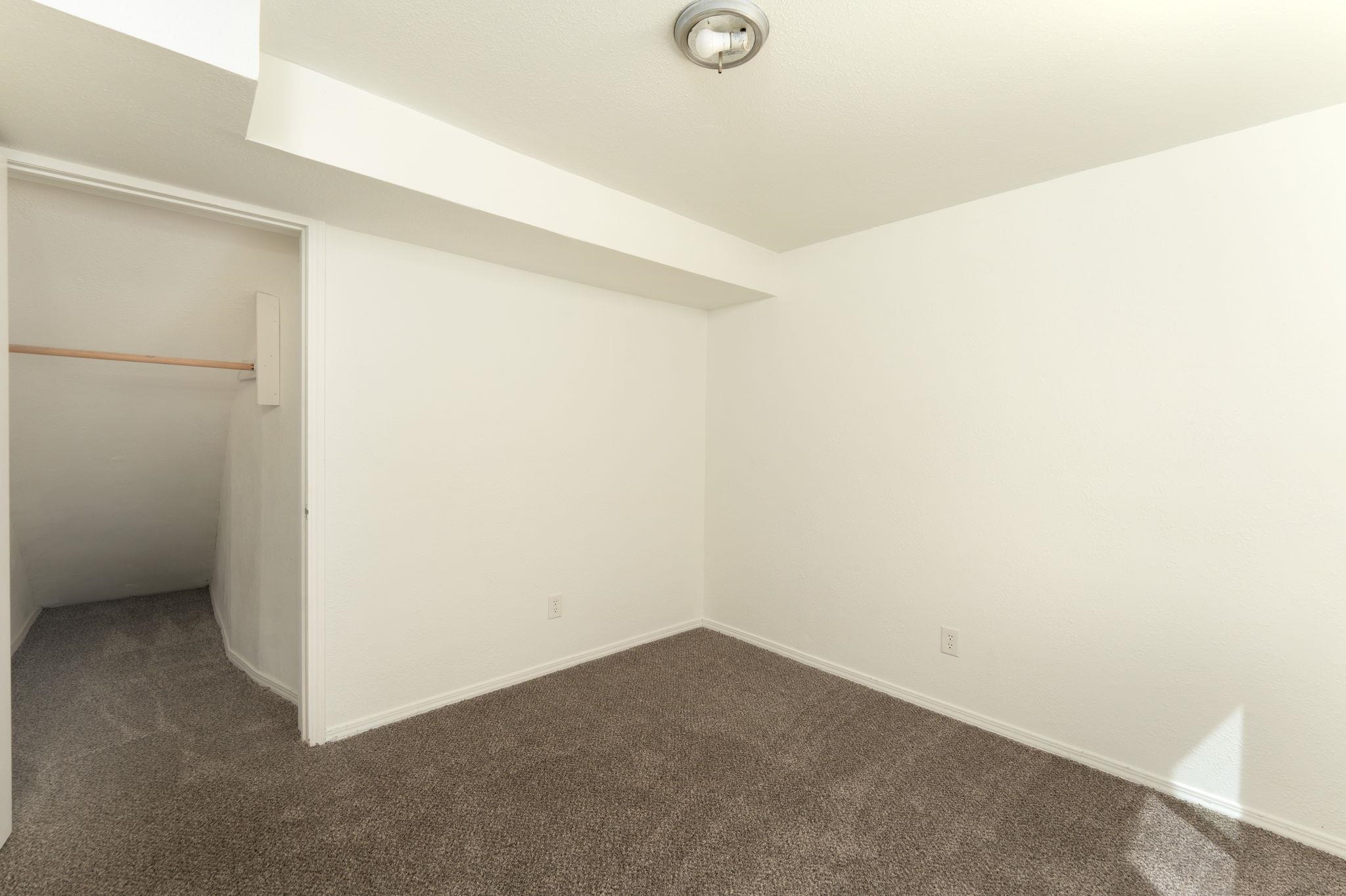 5724 North Nevada Street Spokane, WA 99208 - Photo 14 of 33