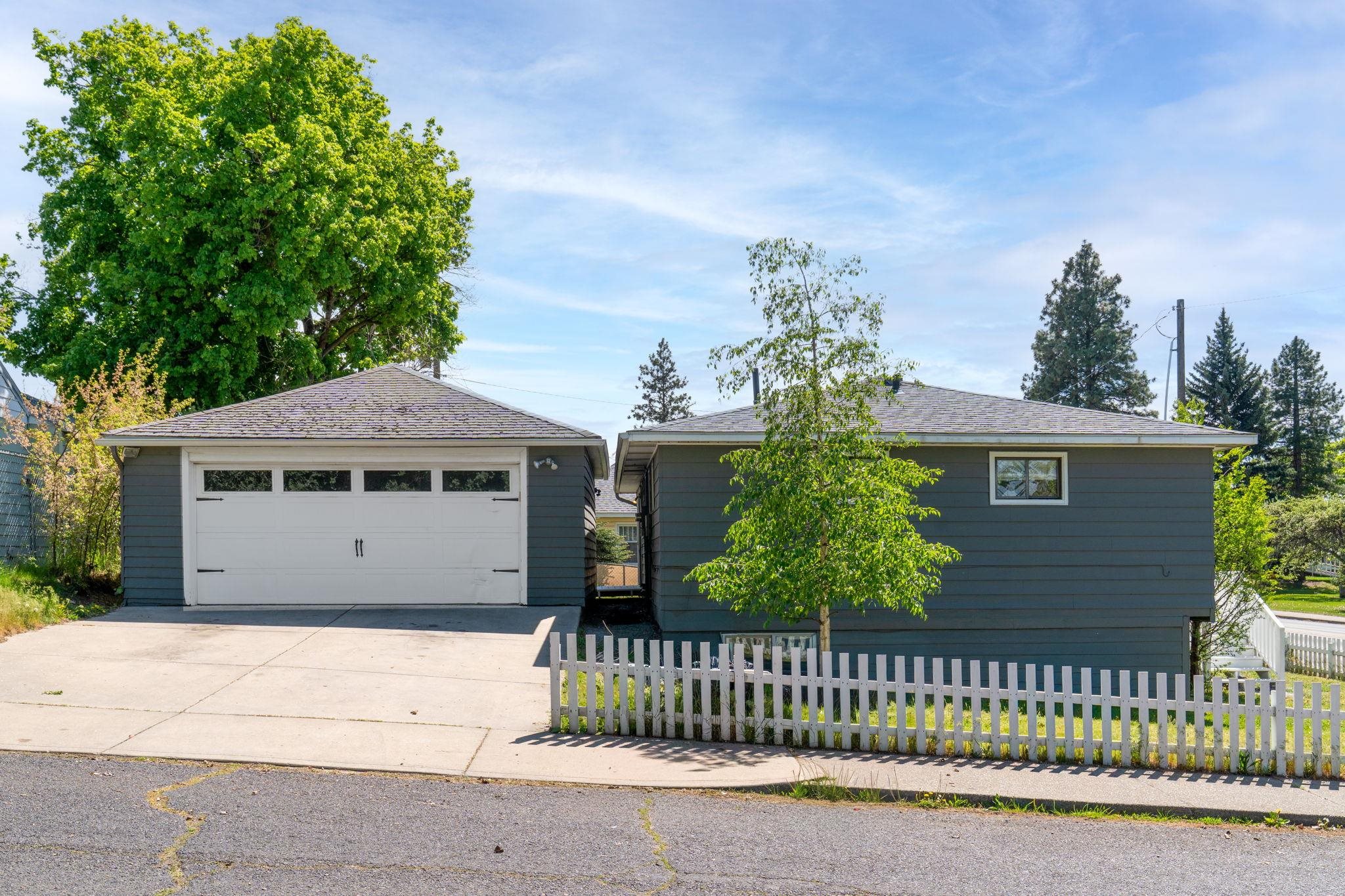 5724 North Nevada Street Spokane, WA 99208 - Photo 17 of 33