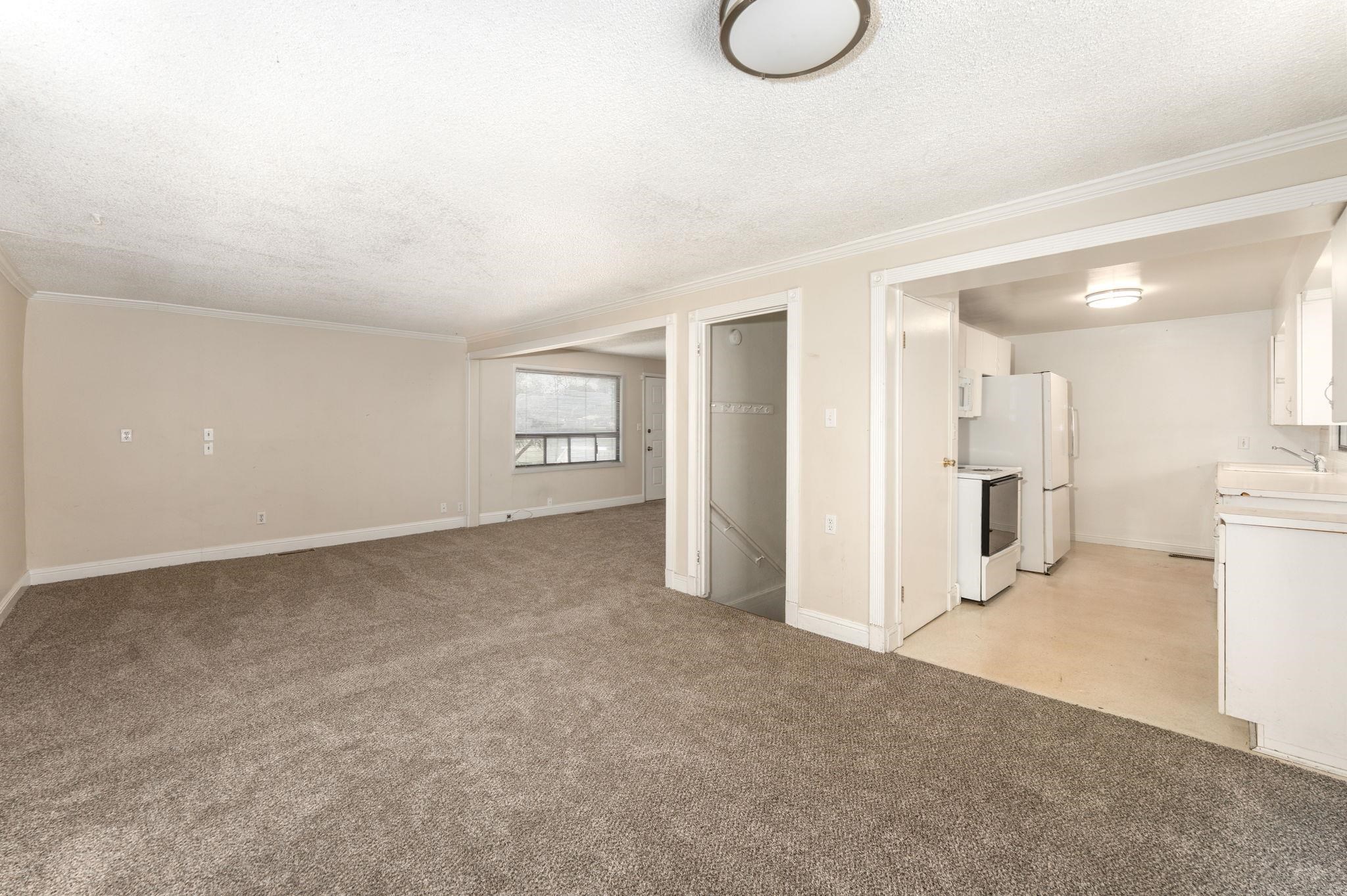 5724 North Nevada Street Spokane, WA 99208 - Photo 7 of 33