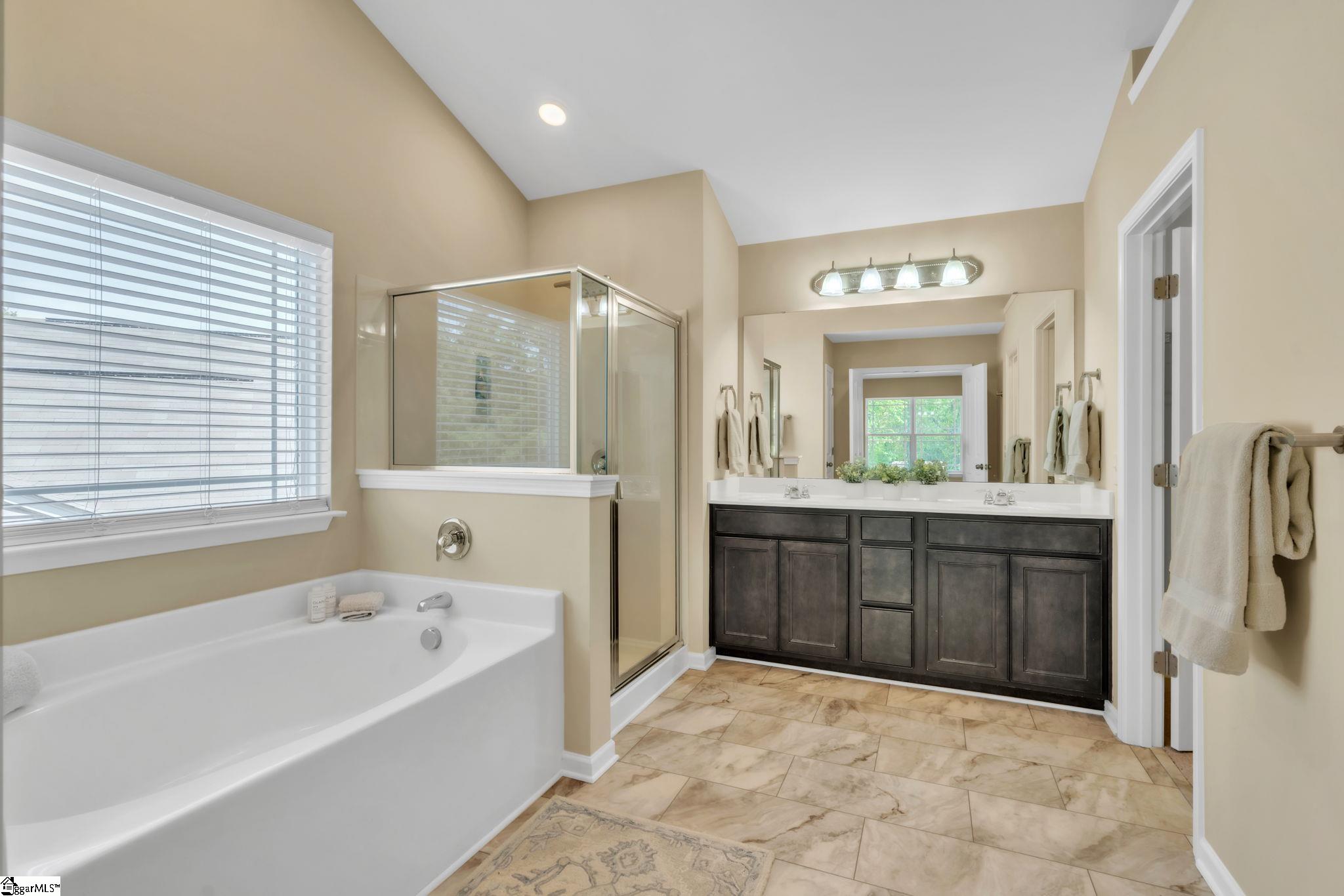 116 Triton Court Simpsonville, SC 29680 - Photo 16 of 31