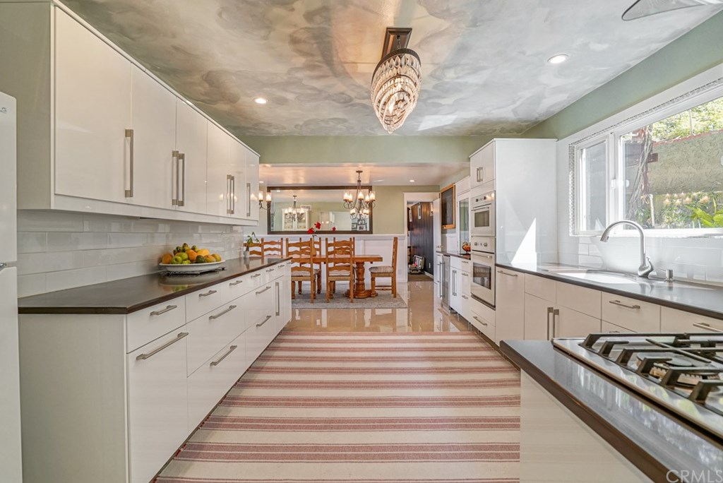 20454 Lake Canyon Drive Walnut, CA 91789 - Photo 9 of 24