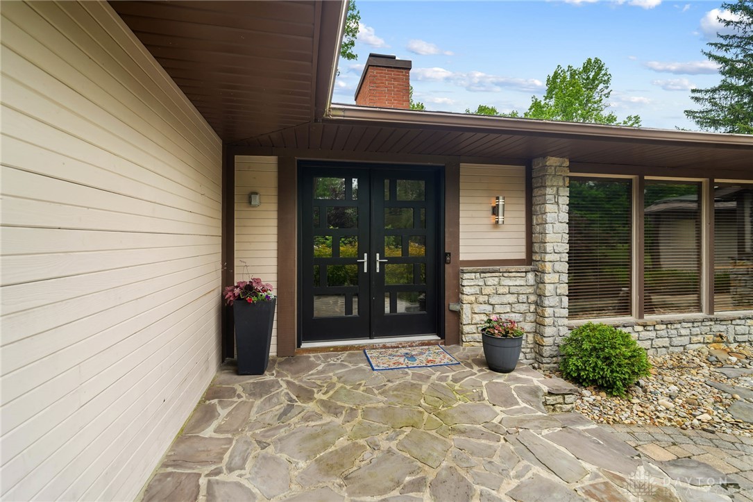9161 Clyo Road Dayton, OH 45458 - Photo 10 of 82 Gallery Image 10