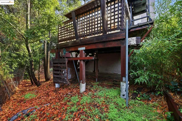 $379,000 | 2430 27th Avenue, Unit D, Oakland, CA 94601