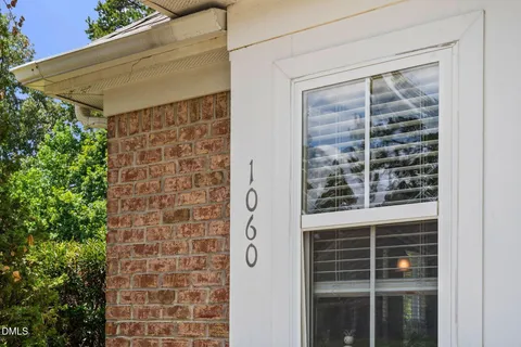 $579,000 | 1060 Kingston Grove Drive, Cary, NC 27519
